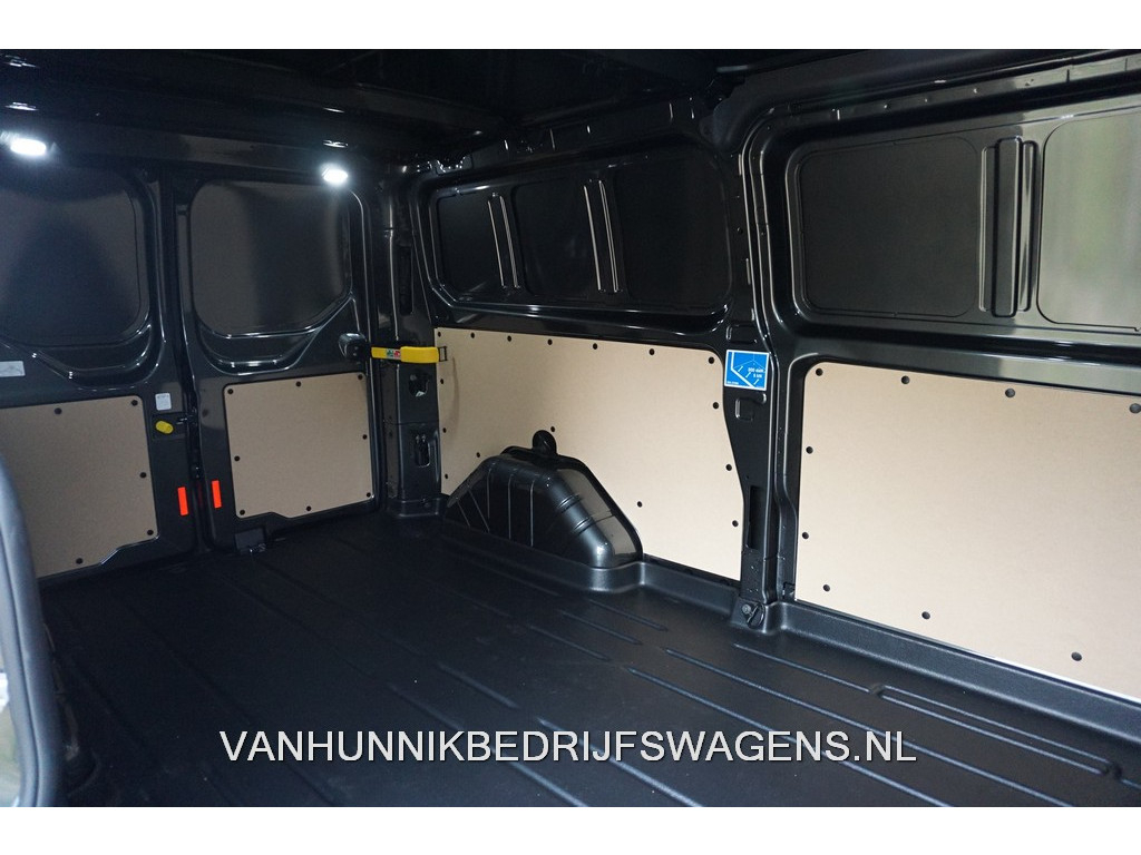 33992100-ford-transit-custom-8