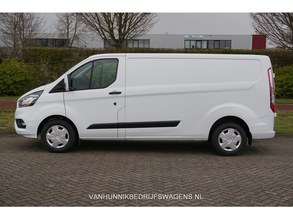 34573782-ford-transit-custom-2