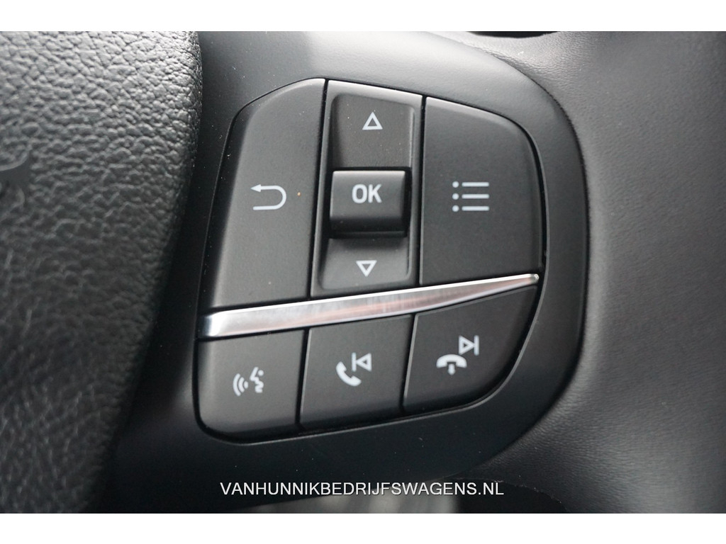 34752967-ford-transit-custom-17