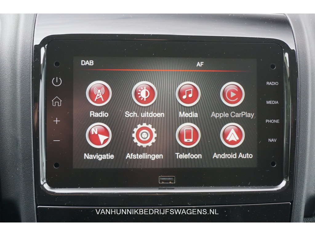 35418490-opel-movano-12