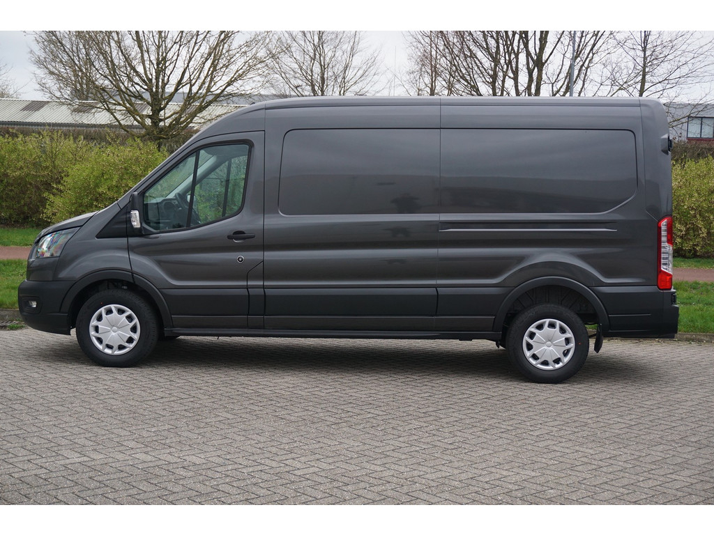 37191044-ford-transit-2