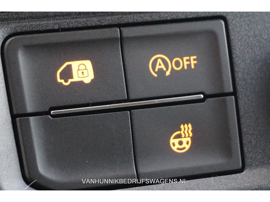 38016725-volkswagen-crafter-16