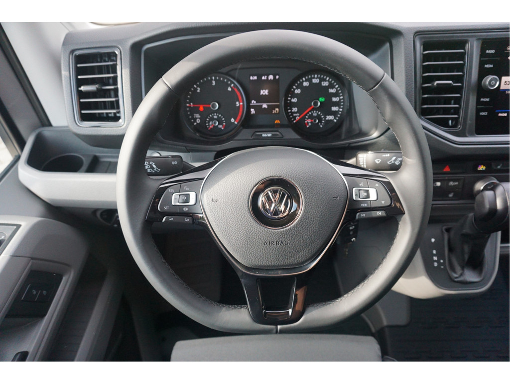 39604550-volkswagen-crafter-8