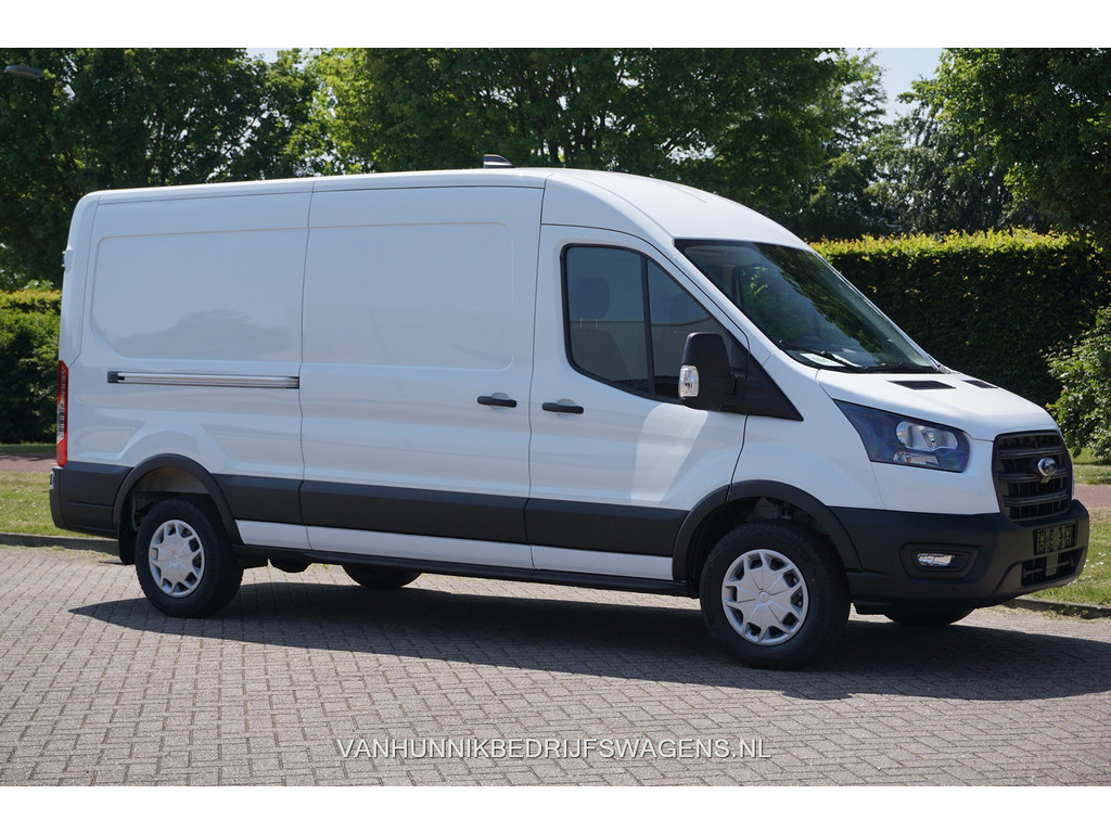40041877-ford-transit-6