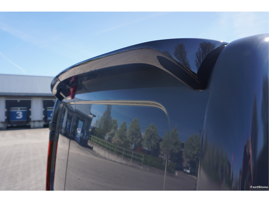 40347817-renault-trafic-22