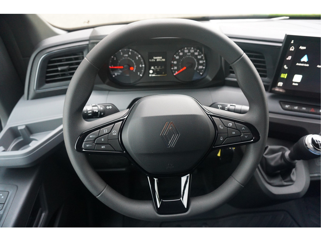 41434786-renault-master-9