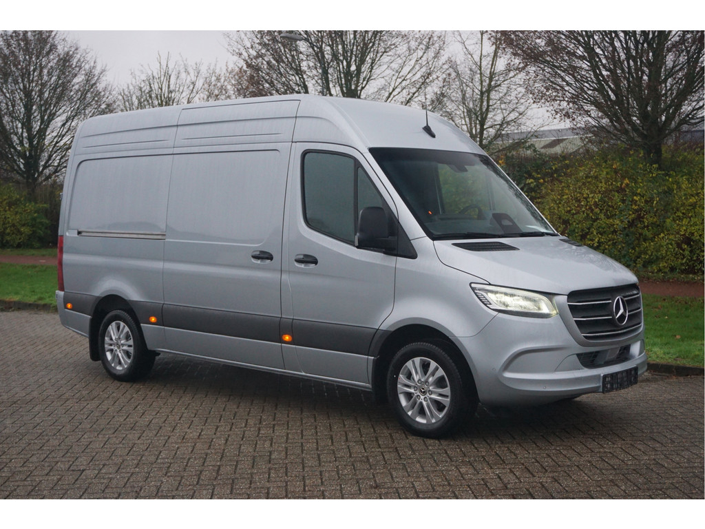 41797120-mercedes-benz-sprinter-6
