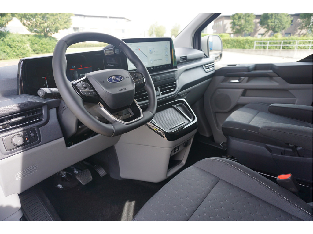 41944395-ford-transit-custom-8