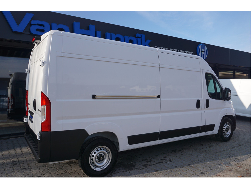 42129001-citroen-jumper-4