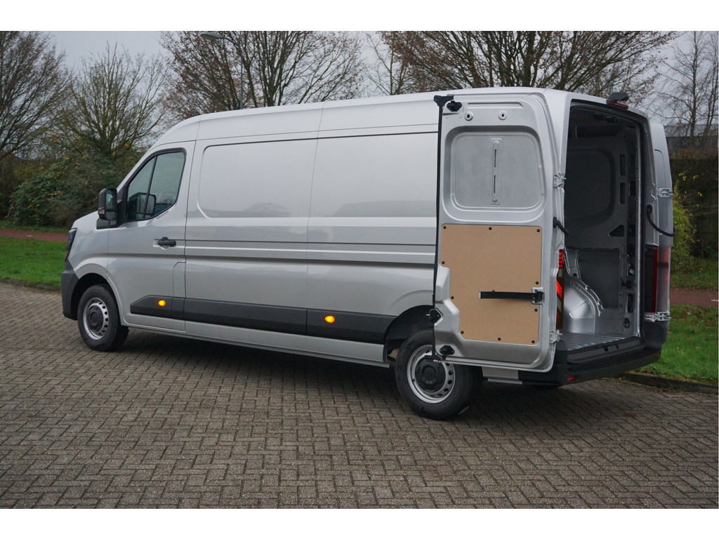 42315078-renault-master-4