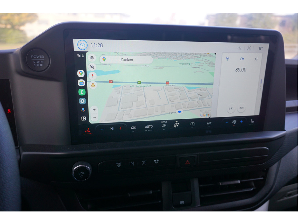 42334395-ford-transit-custom-10