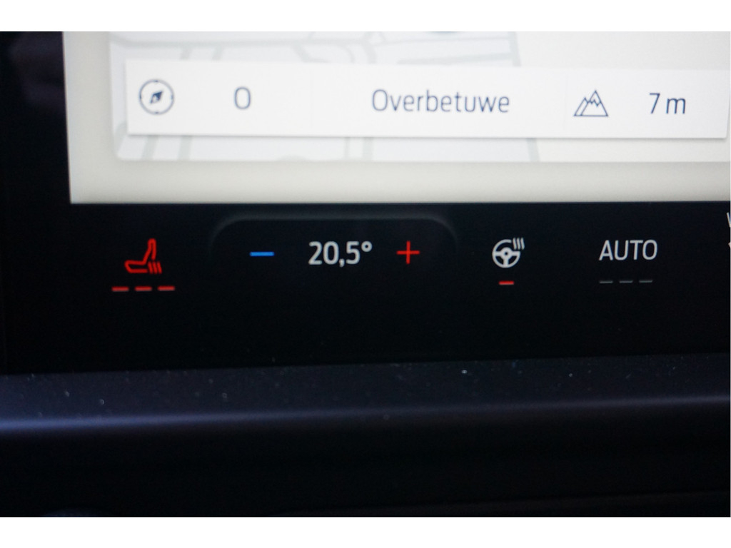 42432839-ford-transit-custom-12