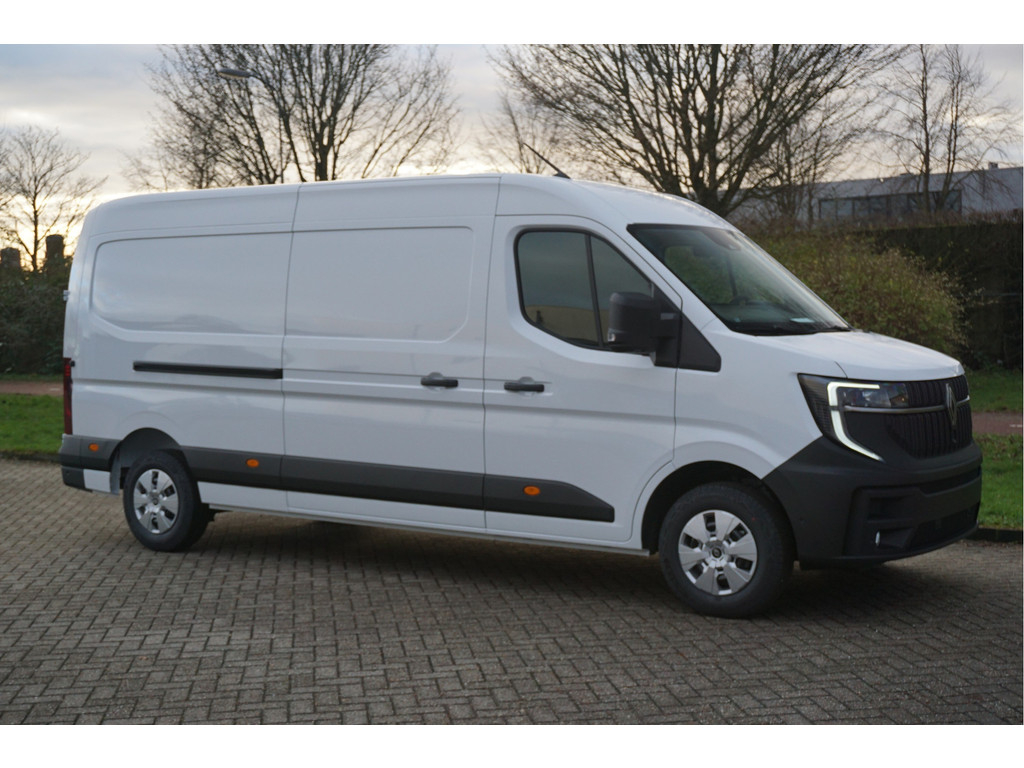 42480440-renault-master-4