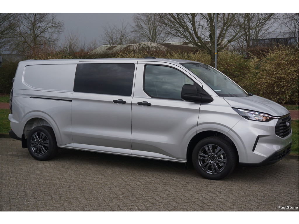 42668904-ford-transit-custom-6