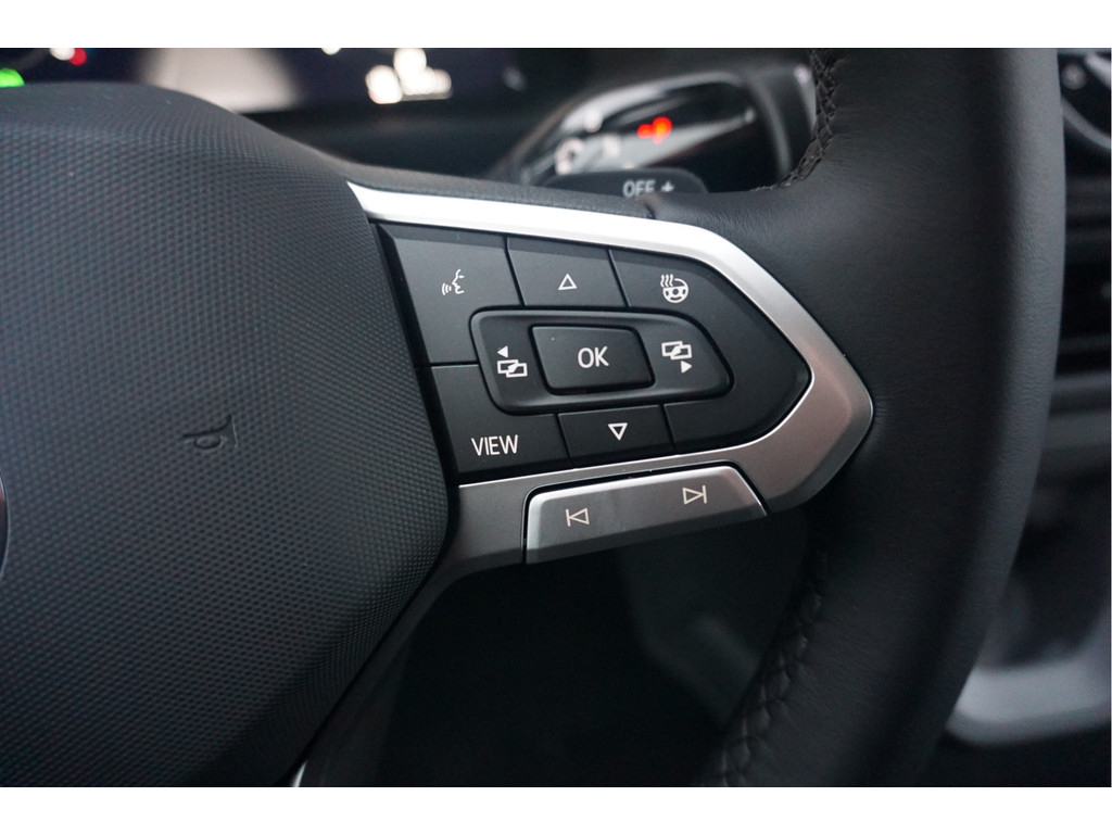 42675771-volkswagen-crafter-17