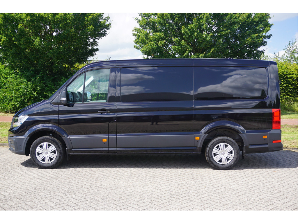 42675786-volkswagen-crafter-2