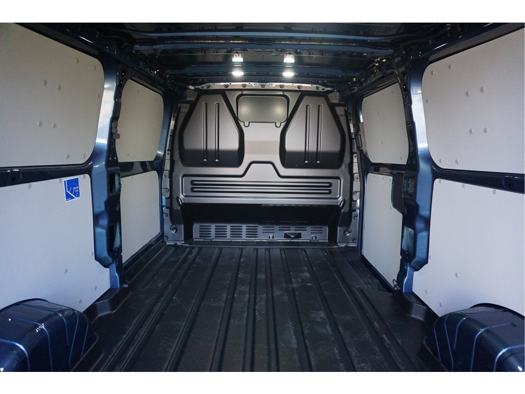 42726033-ford-transit-custom-7