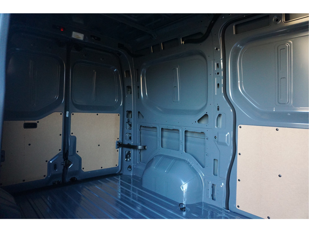 43005188-renault-master-9