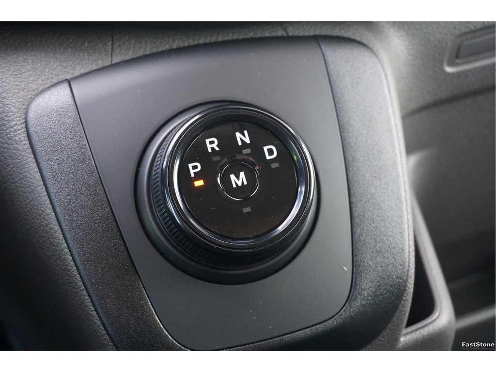 43570960-ford-transit-15