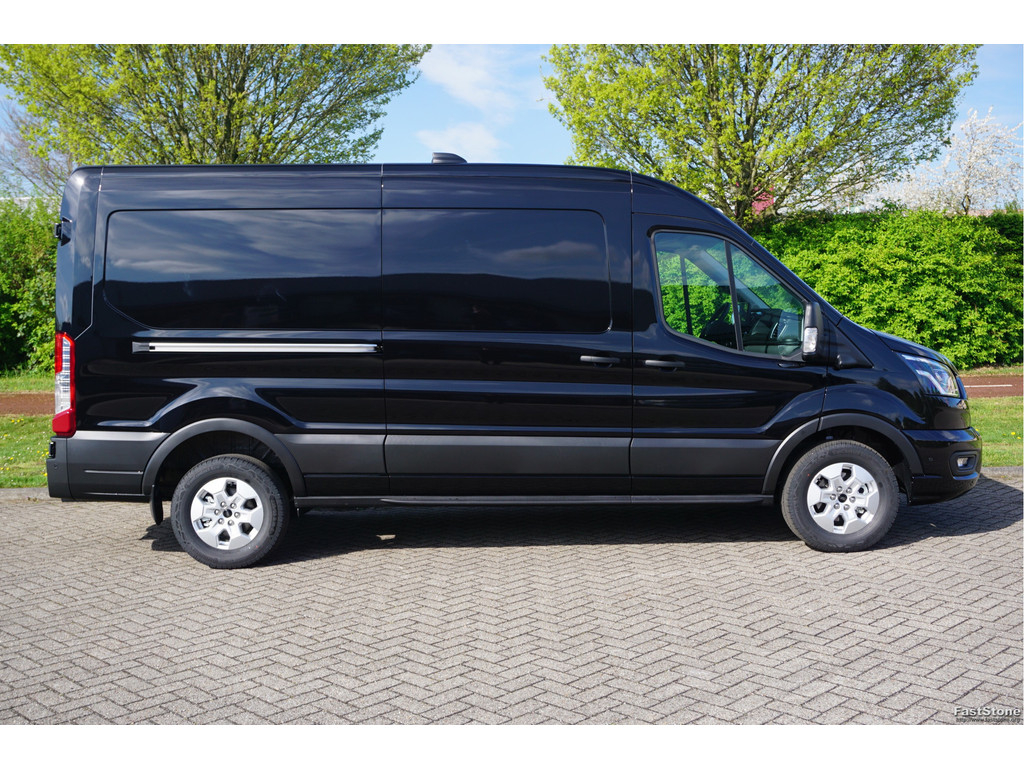 43572937-ford-transit-5