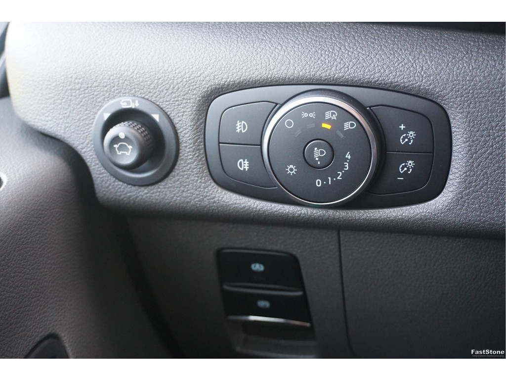 43573024-ford-transit-18