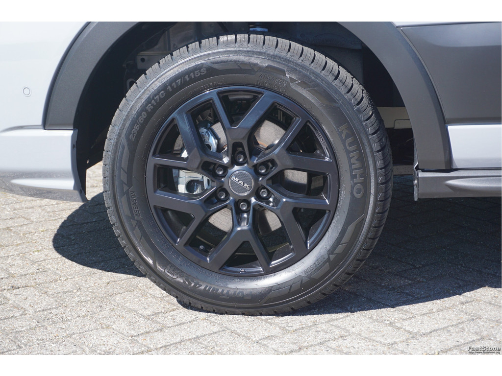 43573639-ford-transit-22