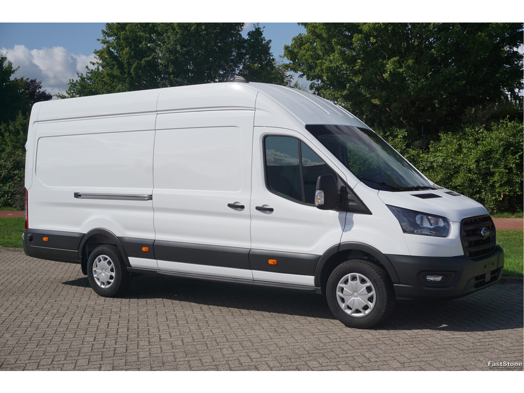 45143324-ford-transit-7