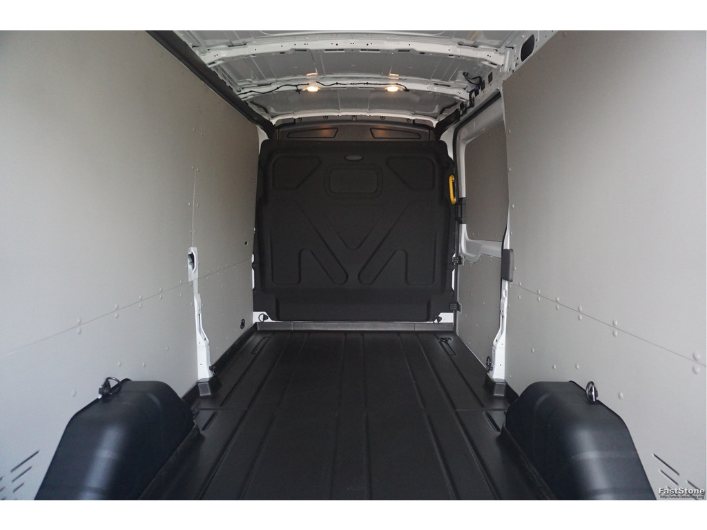 45257042-ford-transit-7