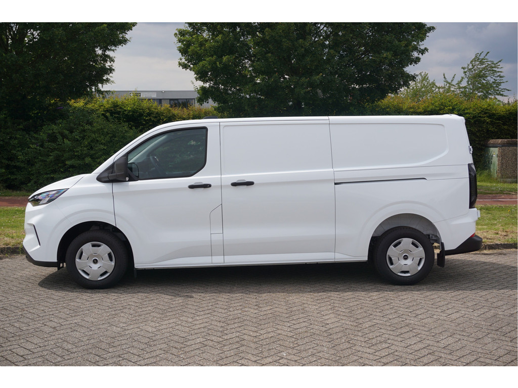 46765831-ford-transit-custom-2