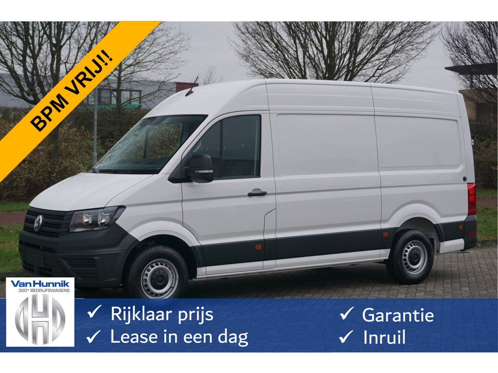 47068514-volkswagen-crafter-1