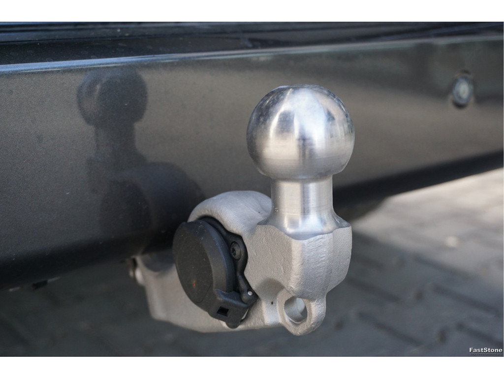 48125009-ford-transit-custom-20