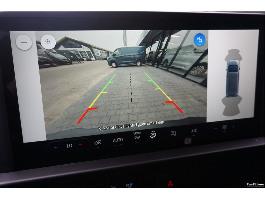 48131287-ford-transit-custom-12