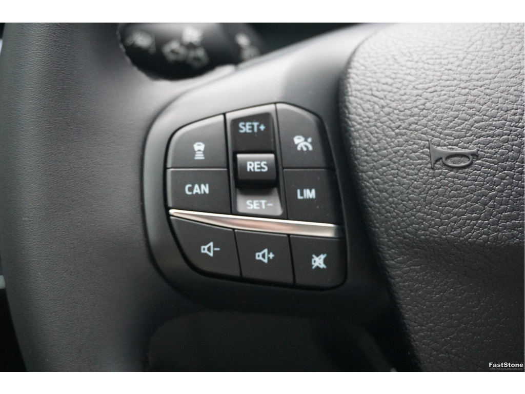 48395178-ford-transit-14