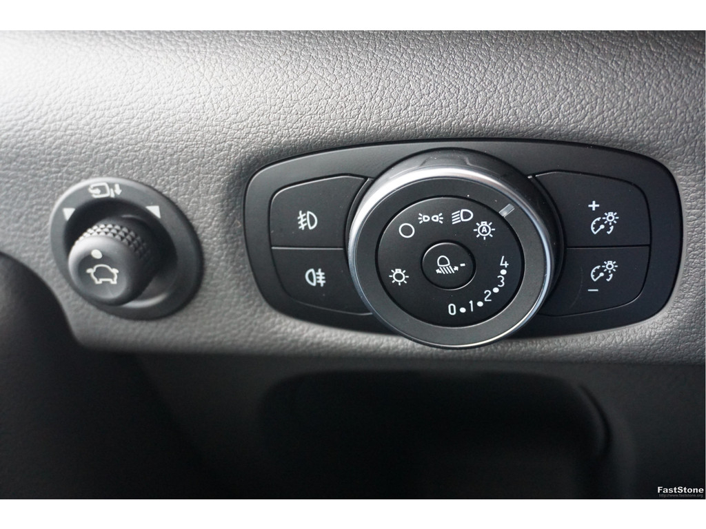 48404406-ford-transit-17