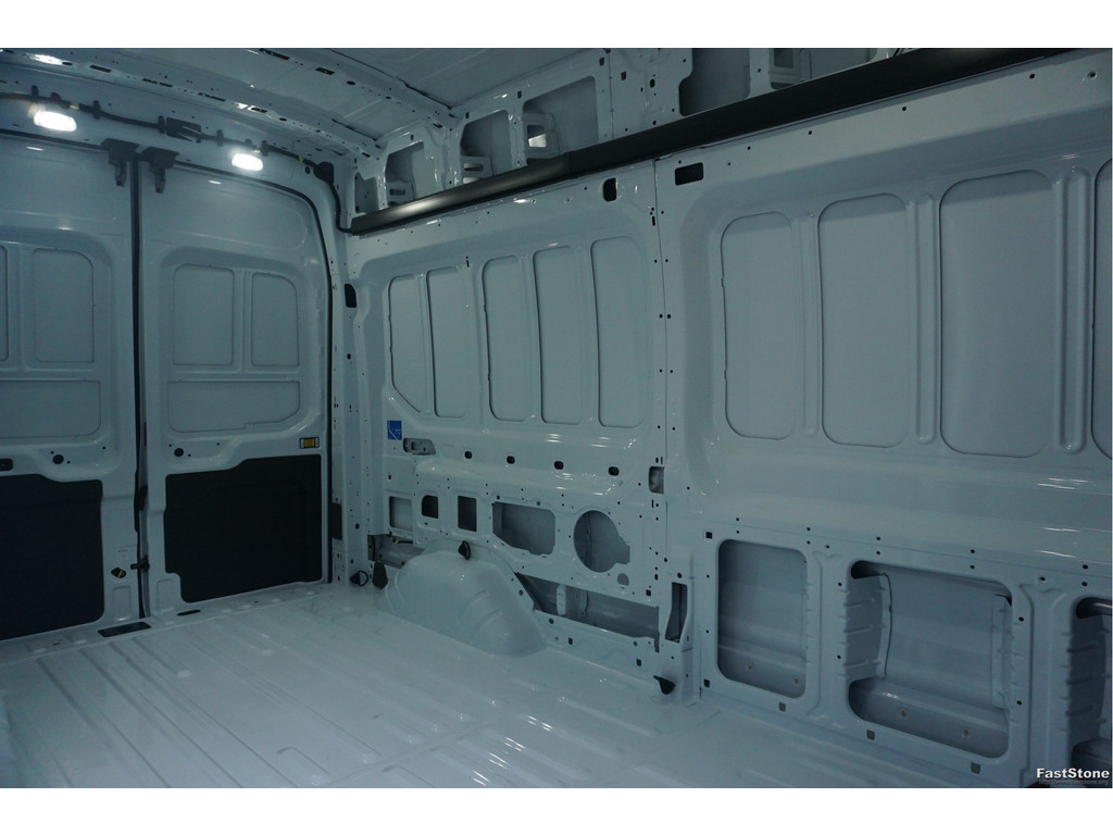 48405165-ford-transit-9