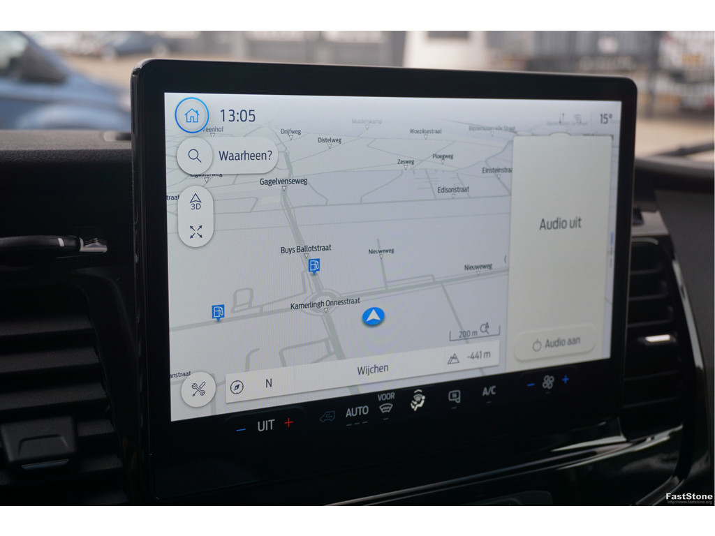 48406737-ford-transit-10