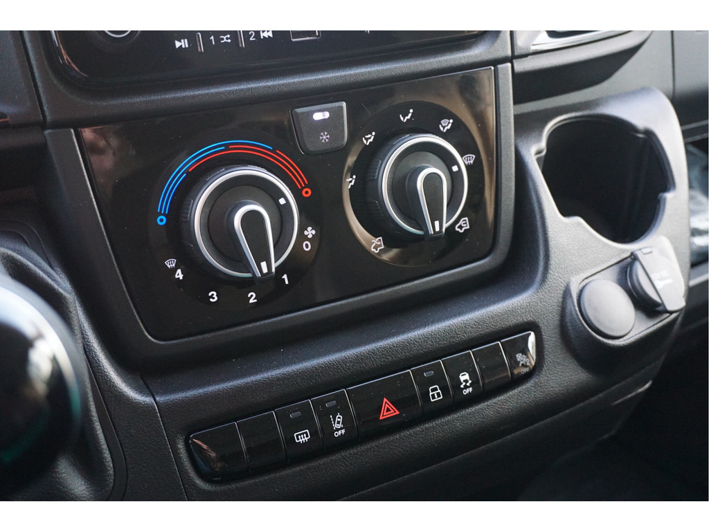 48563292-fiat-ducato-11