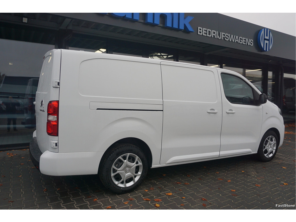 49621323-citroen-jumpy-4