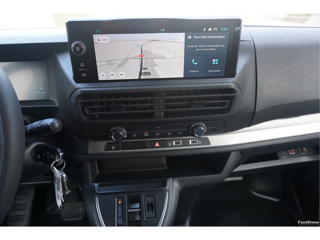 49621514-citroen-jumpy-11