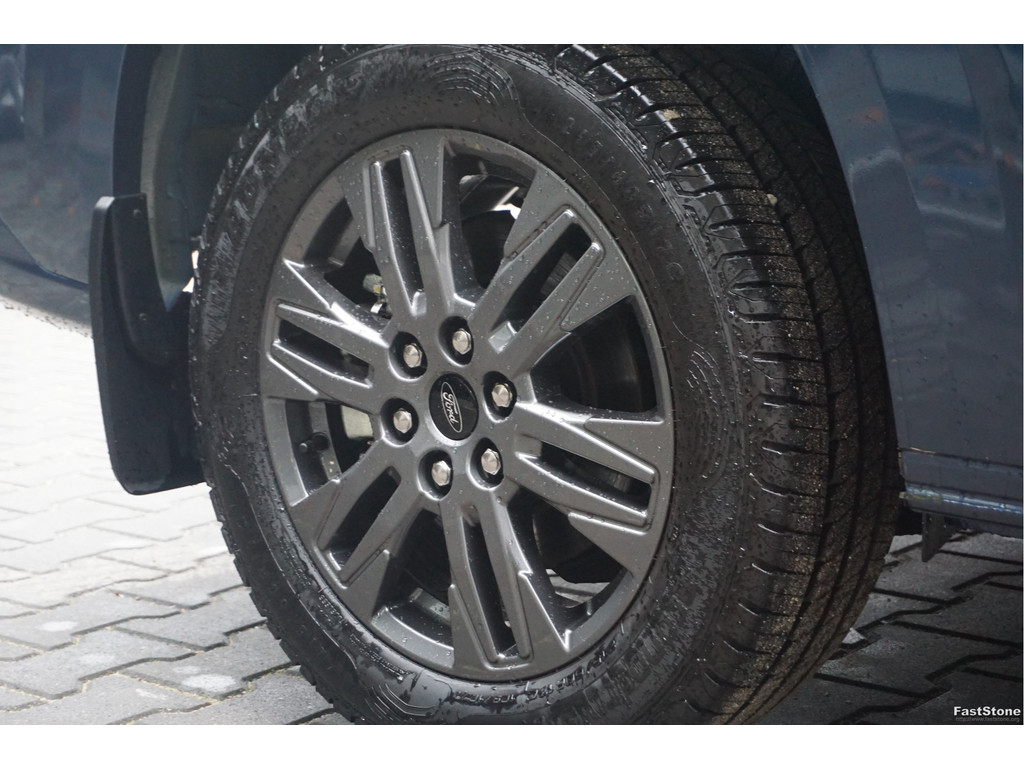 49621662-ford-transit-custom-17