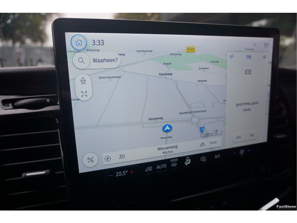 50187464-ford-transit-12