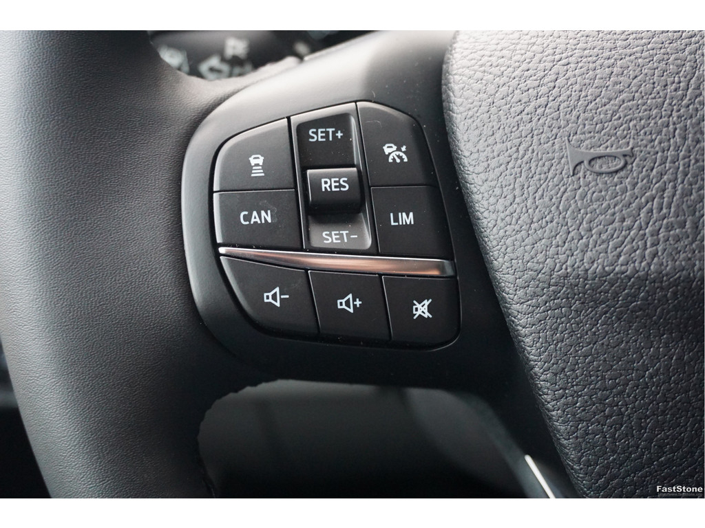 50187464-ford-transit-14