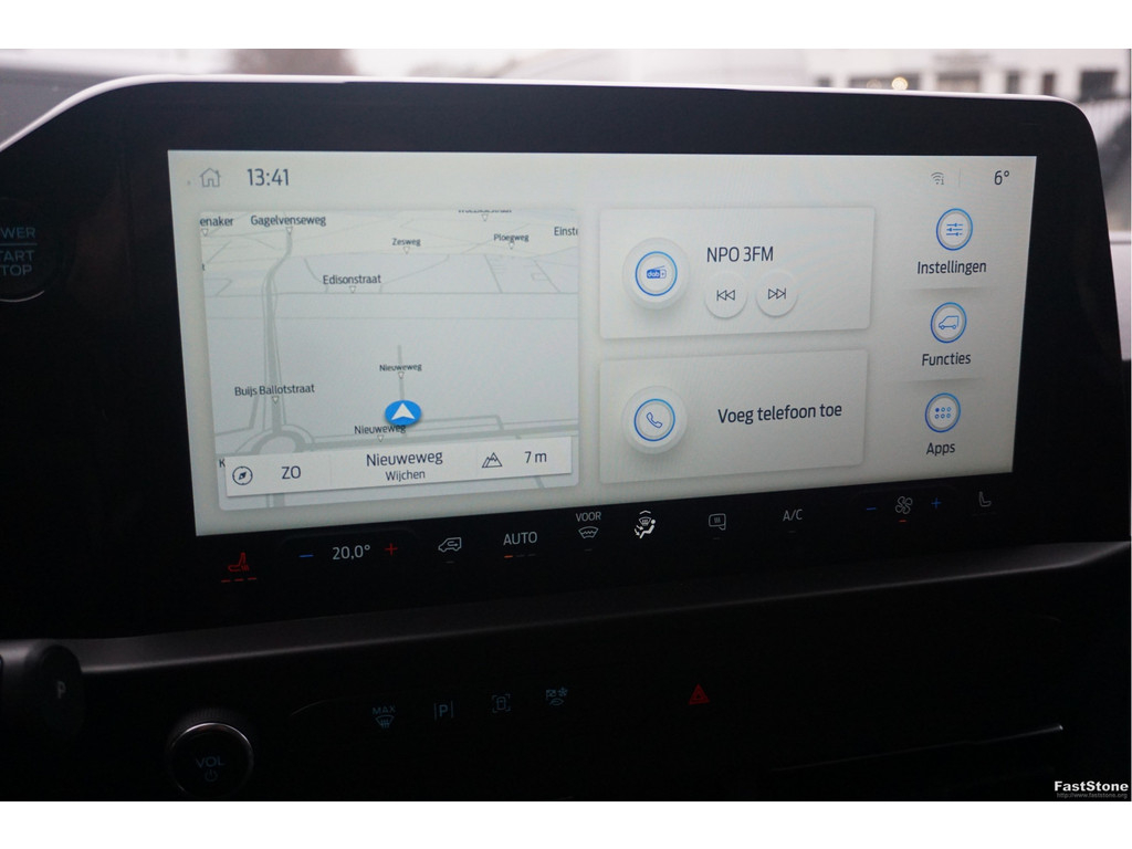 50989375-ford-transit-custom-15
