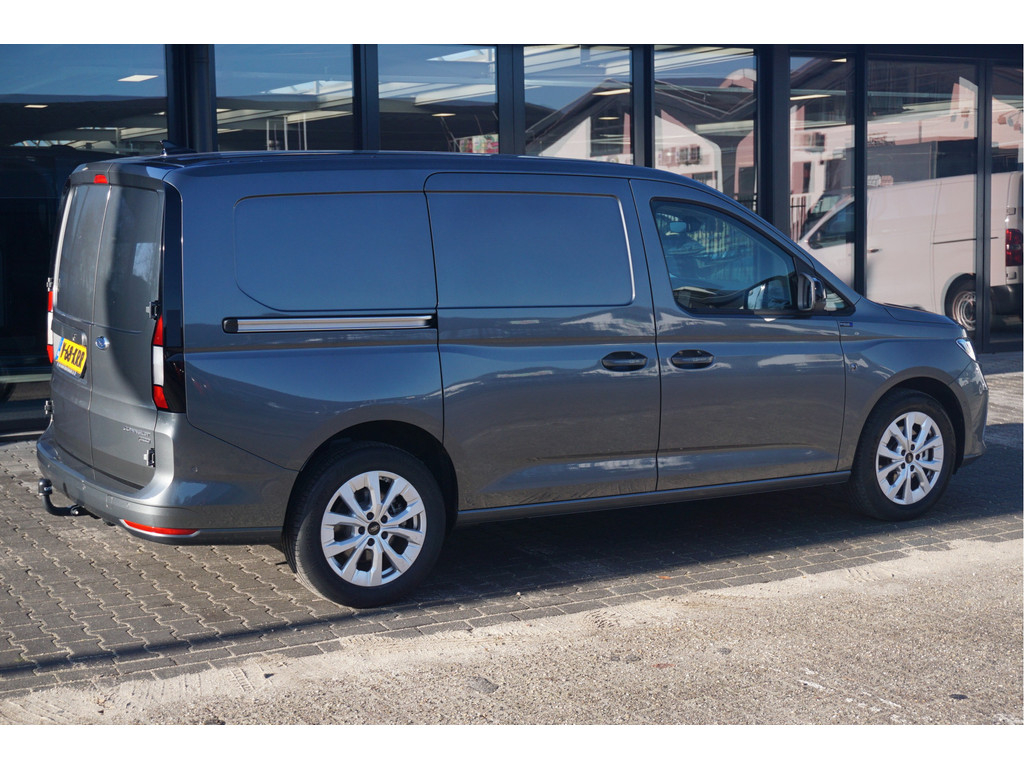 51162902-ford-transit-connect-4