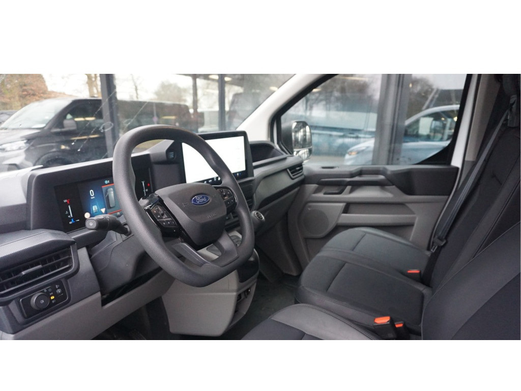 51246592-ford-transit-custom-9