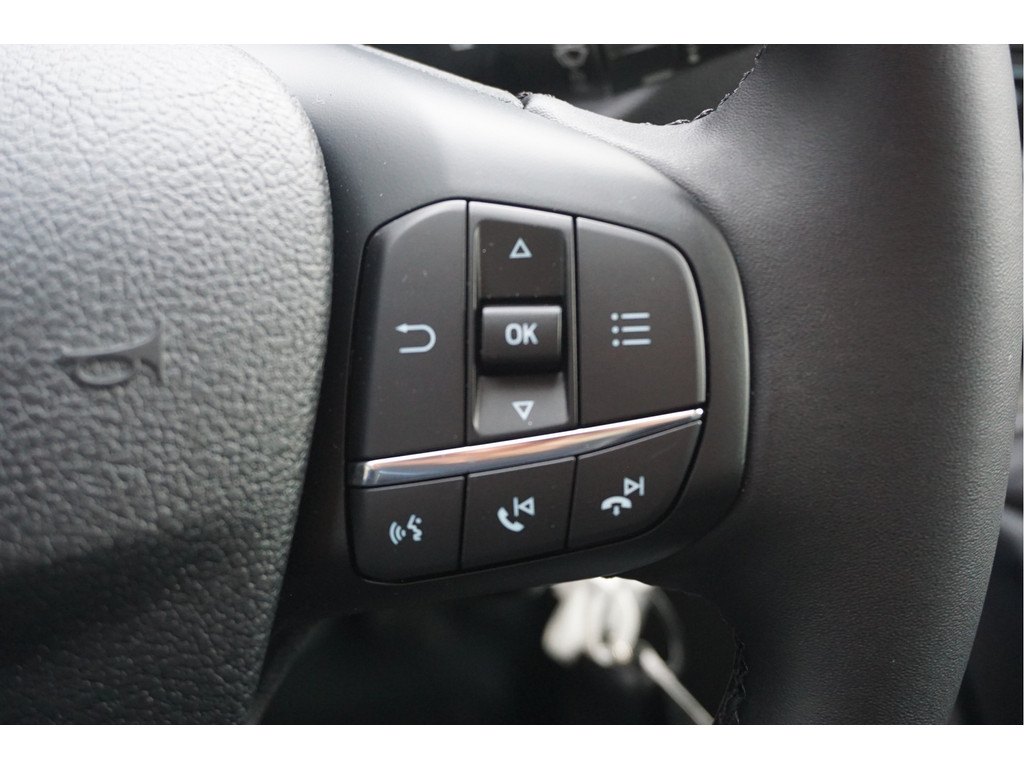 51415053-ford-transit-13