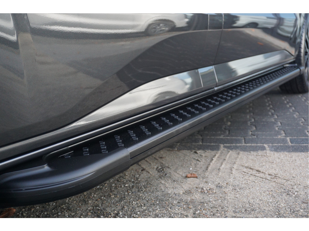 51533529-ford-transit-custom-25