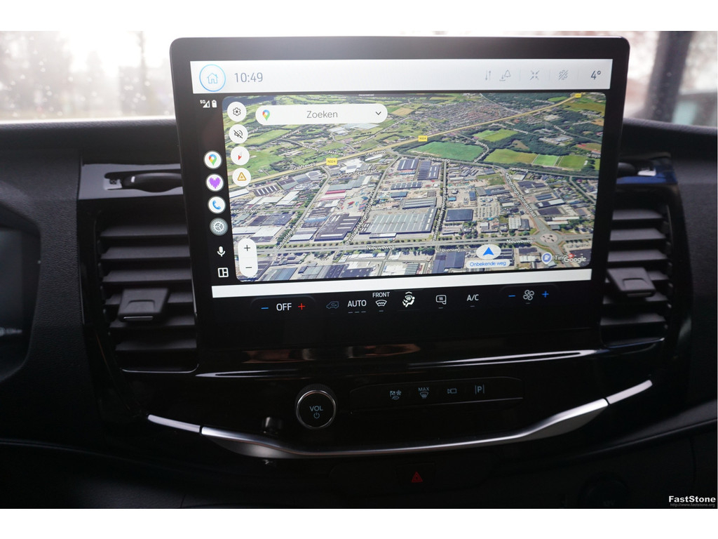 51533616-ford-transit-11