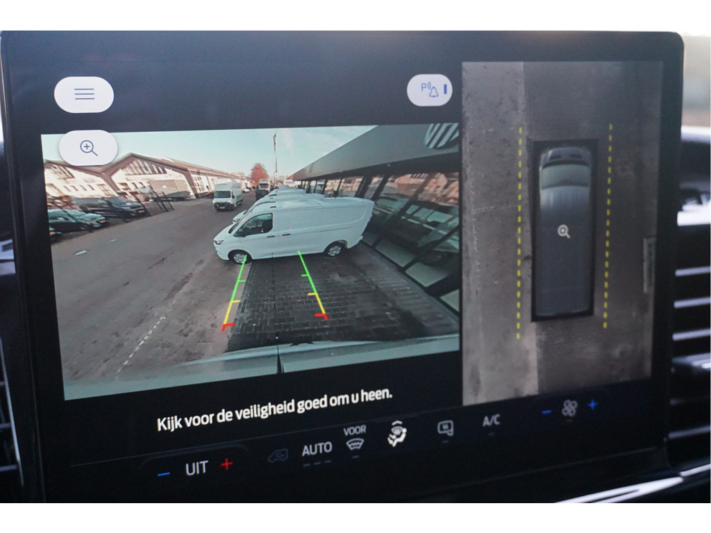 51586243-ford-transit-14