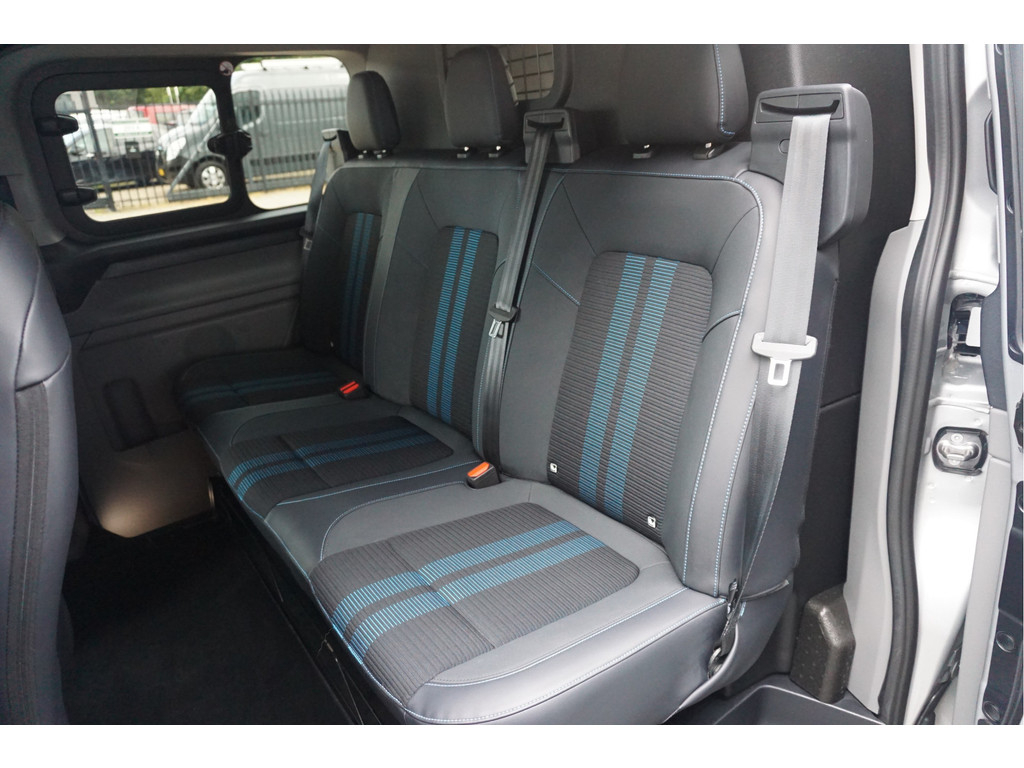 51621847-ford-transit-custom-18
